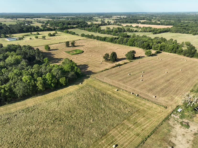 15± Acres Near I-44 with Building & Recreation Potential