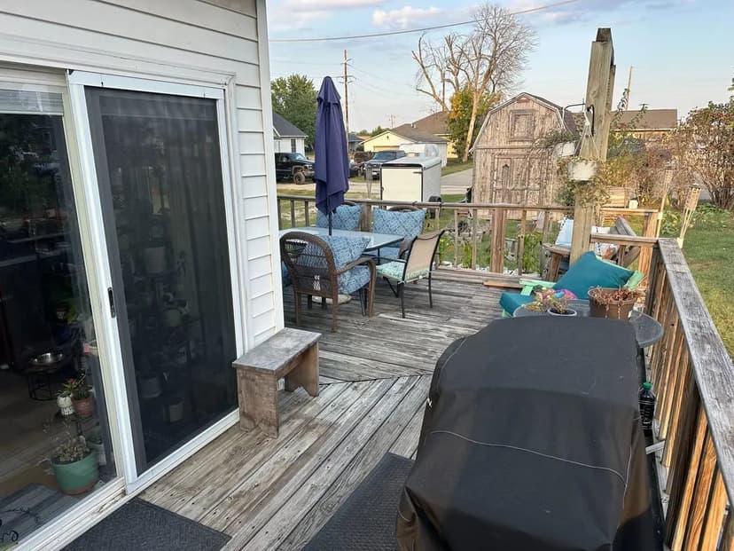 5 Bedroom 1 Bath Home Donnellson Iowa