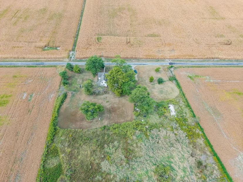 728 N County Road 2800 E Street