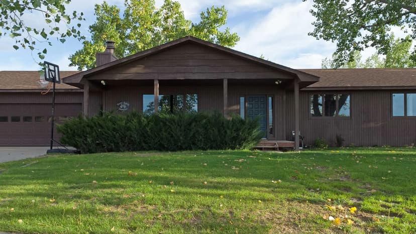 Cottonwood Ranchette & Feedlot