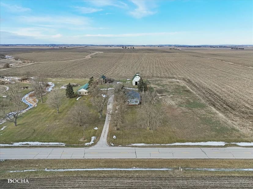 Just Listed - 5 Acre Farmette in Newark, IL!