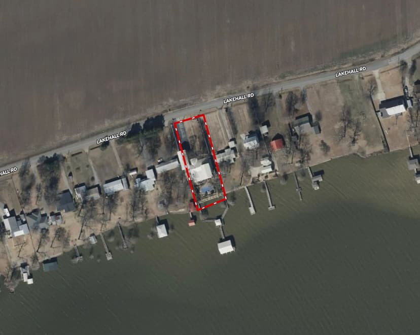  Lakefront Home in Chicot County, AR 