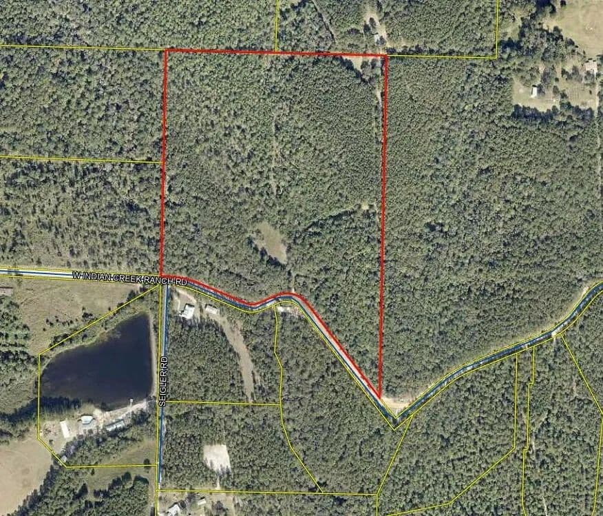 Lots & Land-Other in DeFuniak Springs - Defuniak Springs, Florida, 32435