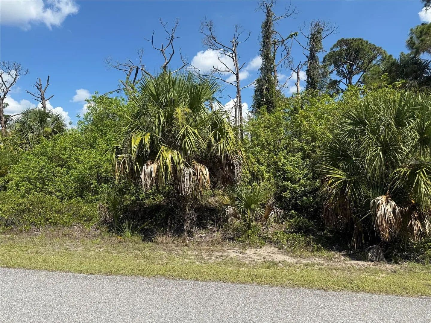 0.23 Acres of Land for Sale in NORTH PORT, FL - North Port, Florida, 34288