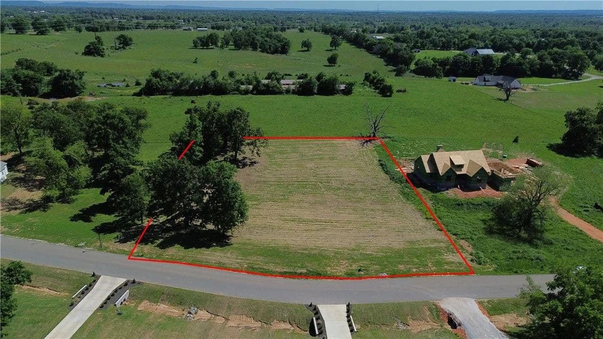 Lots & Land-Other in Elm Springs - Elm Springs, Arkansas, 72762