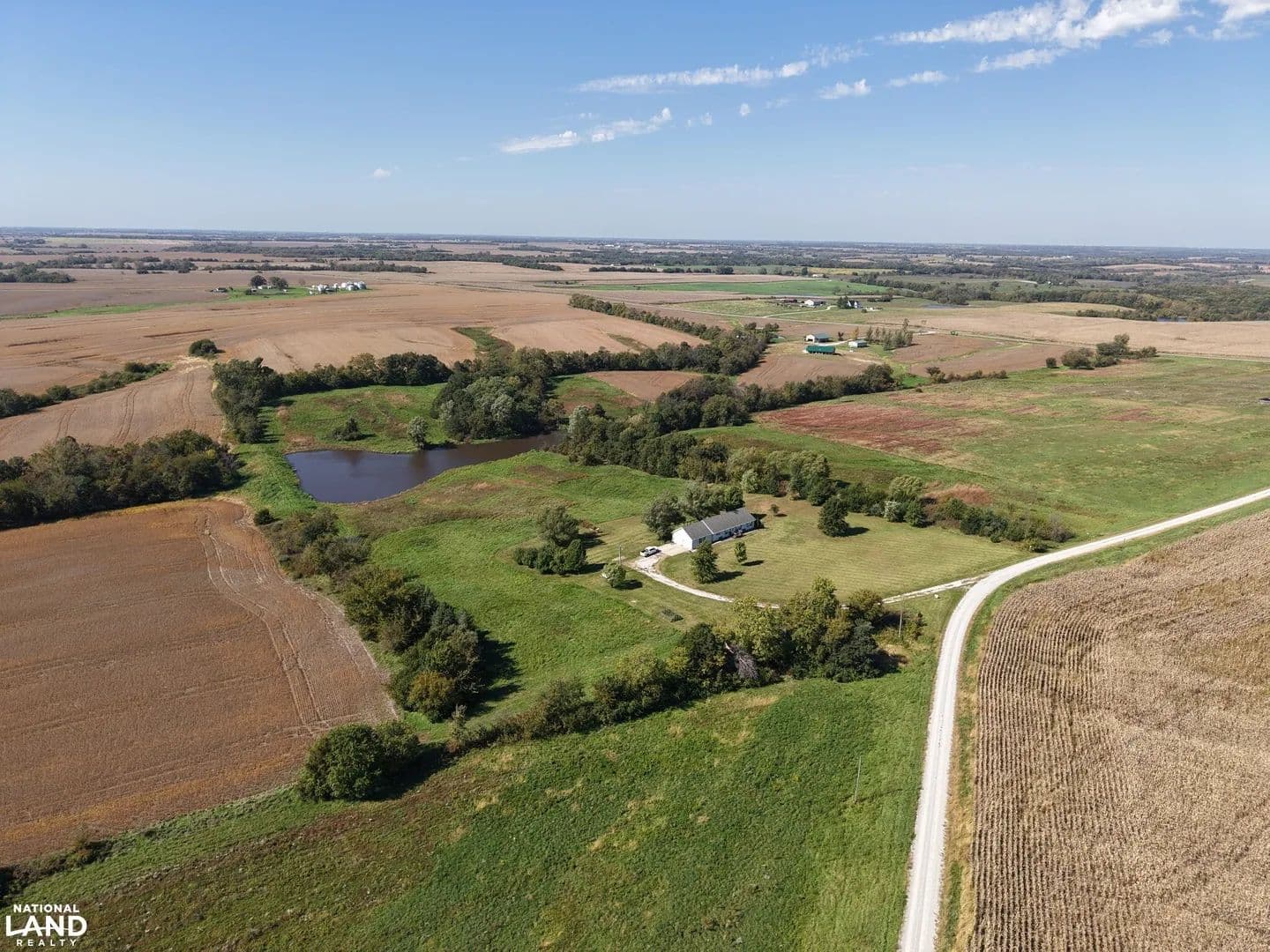 Country Home on Acreage For Sale - Ridgeway, Missouri, 64481