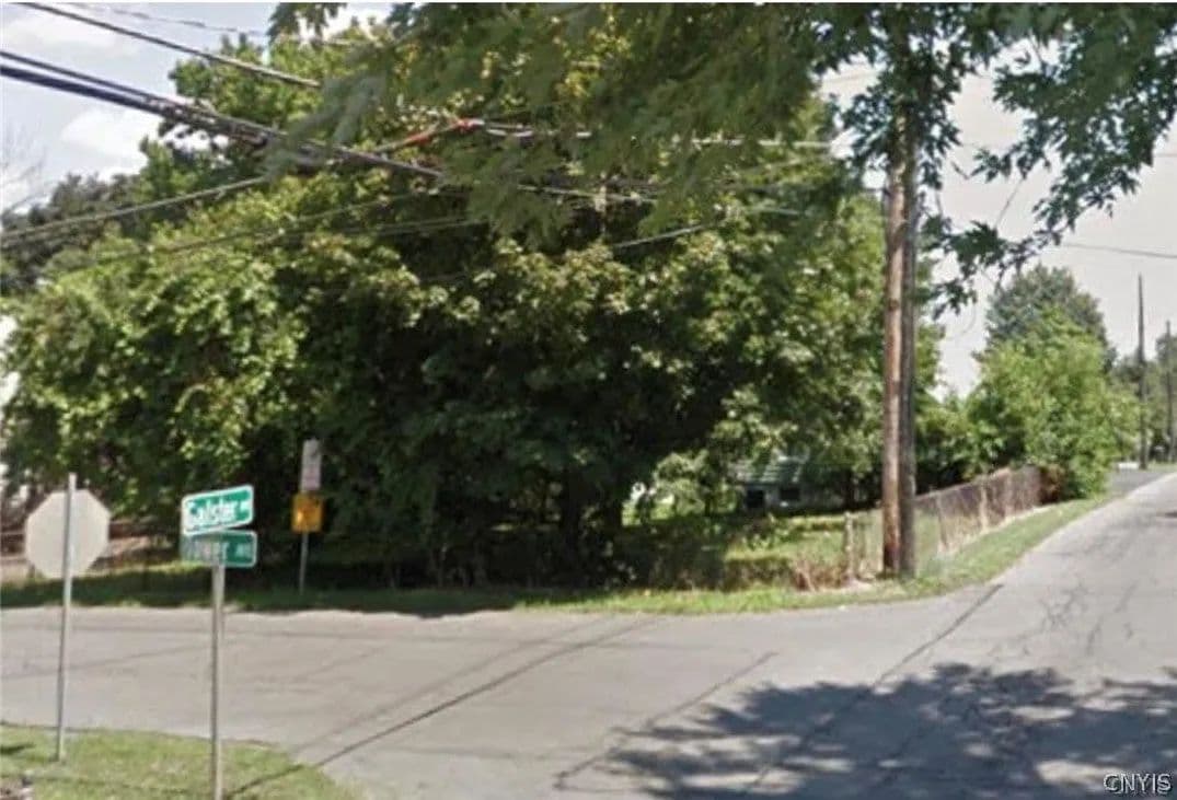 Lots & Land-Other in Syracuse - Syracuse, New York, 13206