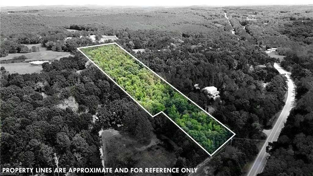 10.62 Acres of Land for Sale in Denton, North Carolina - Denton, North Carolina, 27239