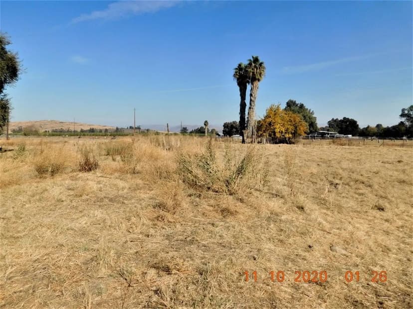Lots & Land-Other in Sanger