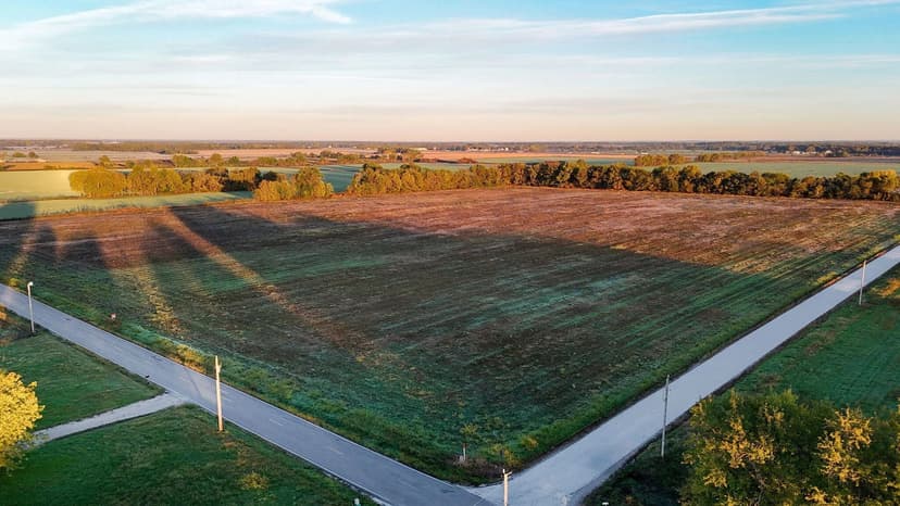 Property from 000 Apple Road - KW