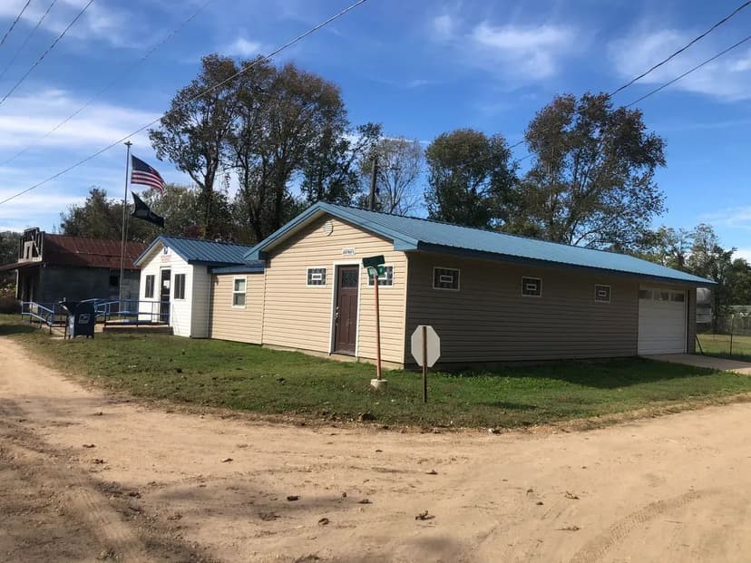 Unique Property Located in Quiet Gibson, MO