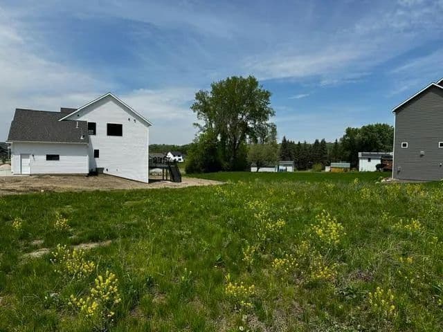 Property from 4359 22nd Avenue NE - KW