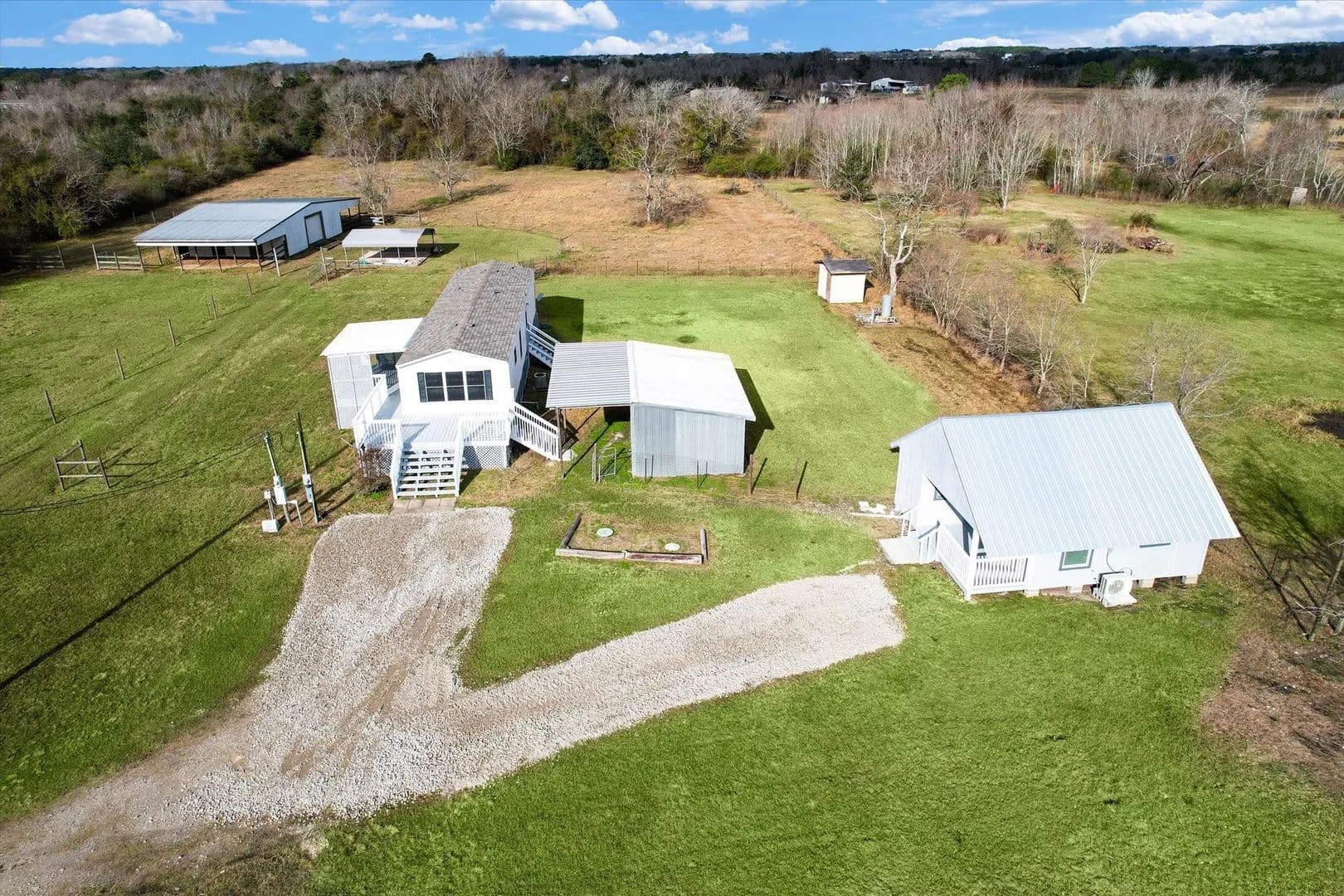 5 Acres of Land for Sale in Alvin, TX - Alvin, Texas, 77511