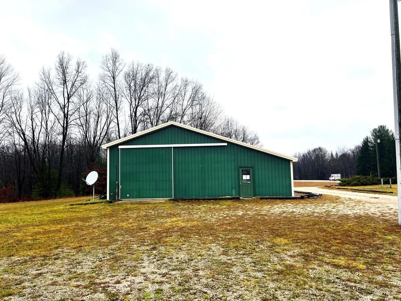 Property from 10991 US-31 - KW