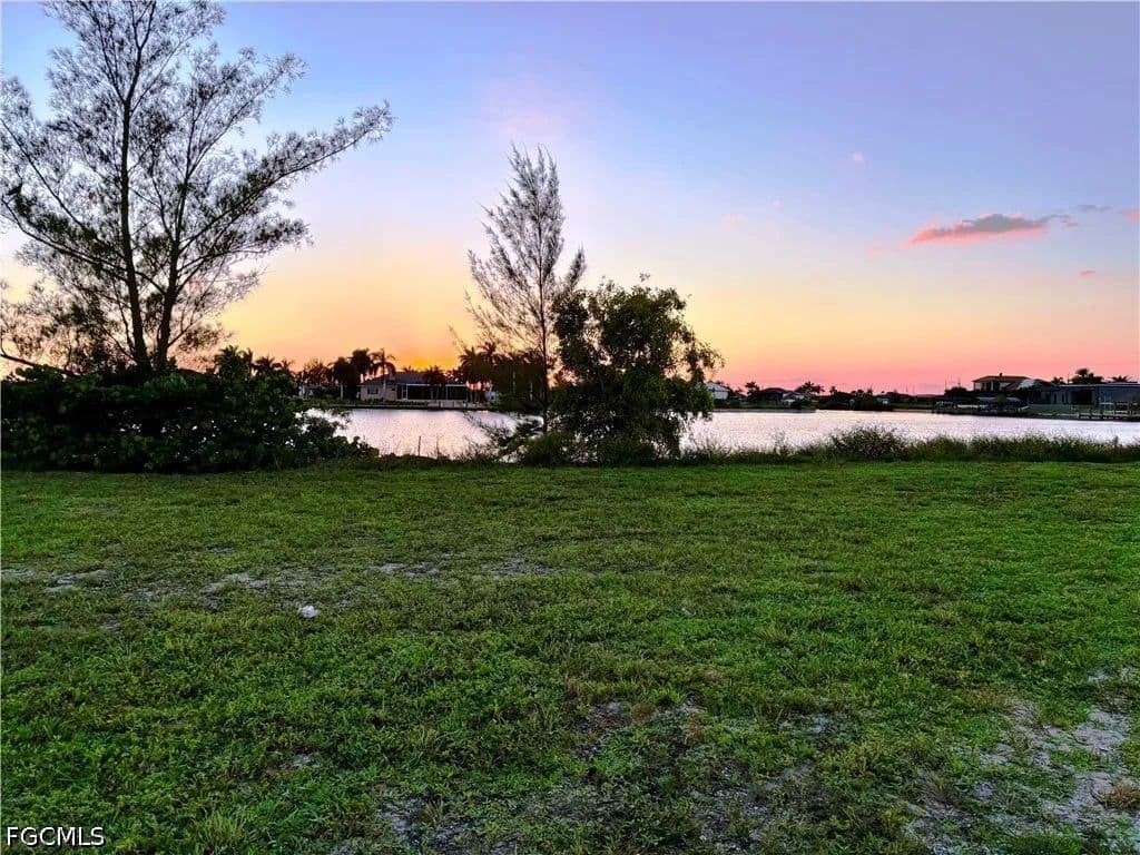 Vacant Land in Cape Coral - Cape Coral, Florida, 33993