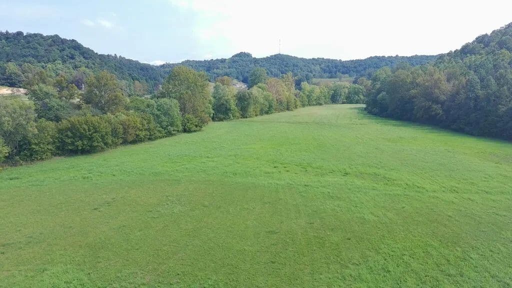 Lots & Land-Other in Salyersville - Salyersville, Kentucky, 41465