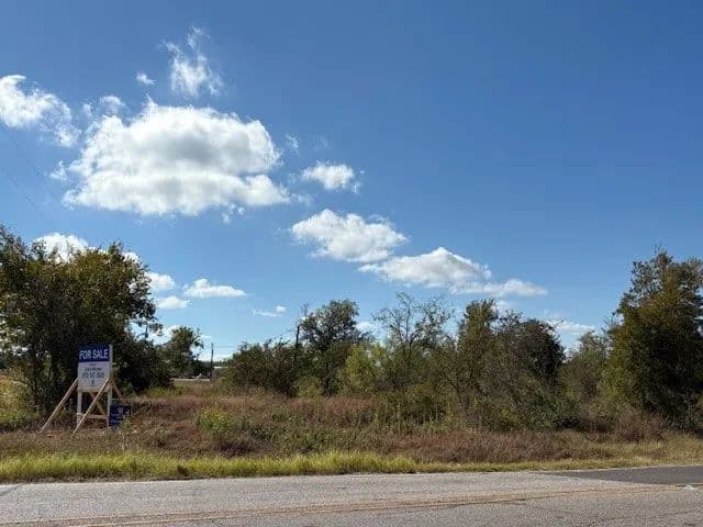 Vacant Land in Luling