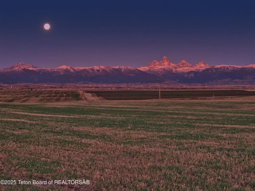 Lots & Land-Other in Tetonia