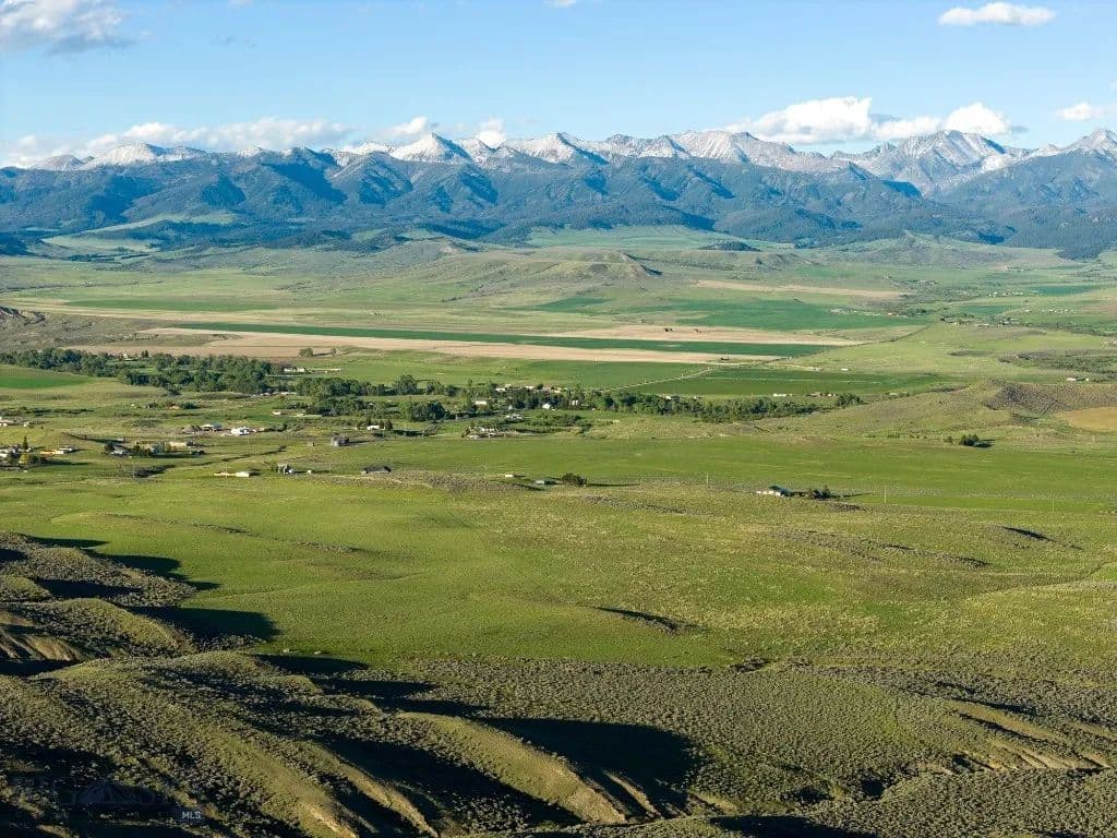 305 Acres of Land for Sale in Wilsall, MT - Wilsall, Montana, 59086