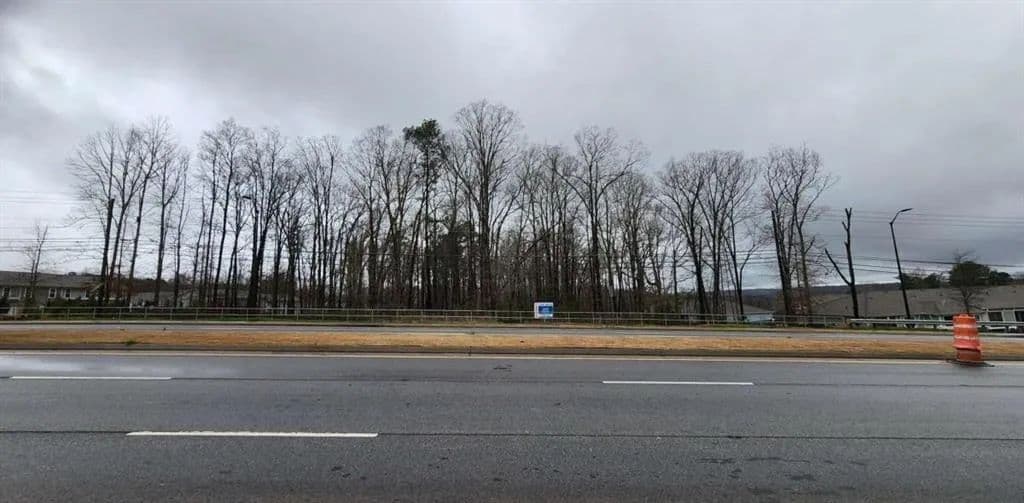 4.13 Acres of Land for Sale in Douglasville, GA - Douglasville, Georgia, 30134