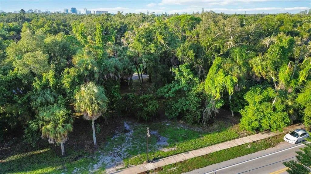 Vacant Land in Sarasota - Sarasota, Florida, 34234