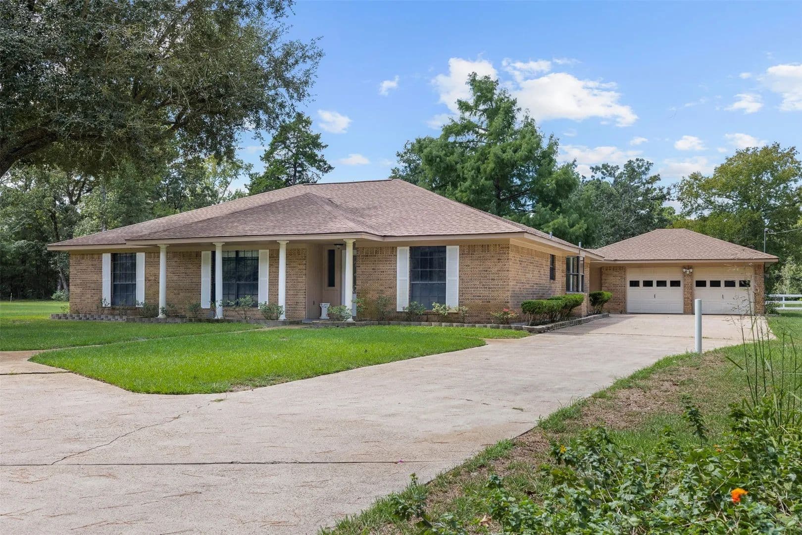 2 Acres of Land for Sale in Centerville, TX - Centerville, Texas, 75833