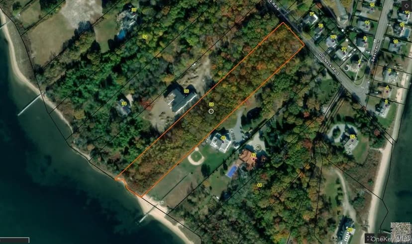 Lots & Land-Other in Center Moriches