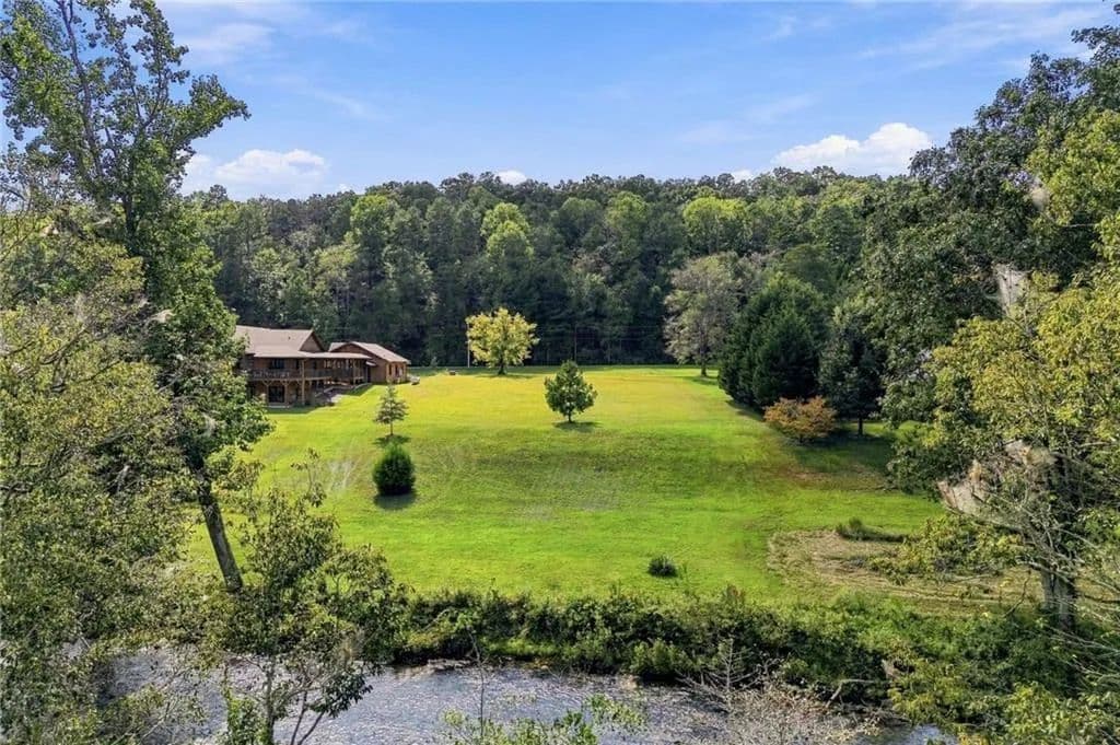 1.27 Acres of Land for Sale in Ellijay, GA - Ellijay, Georgia, 30540