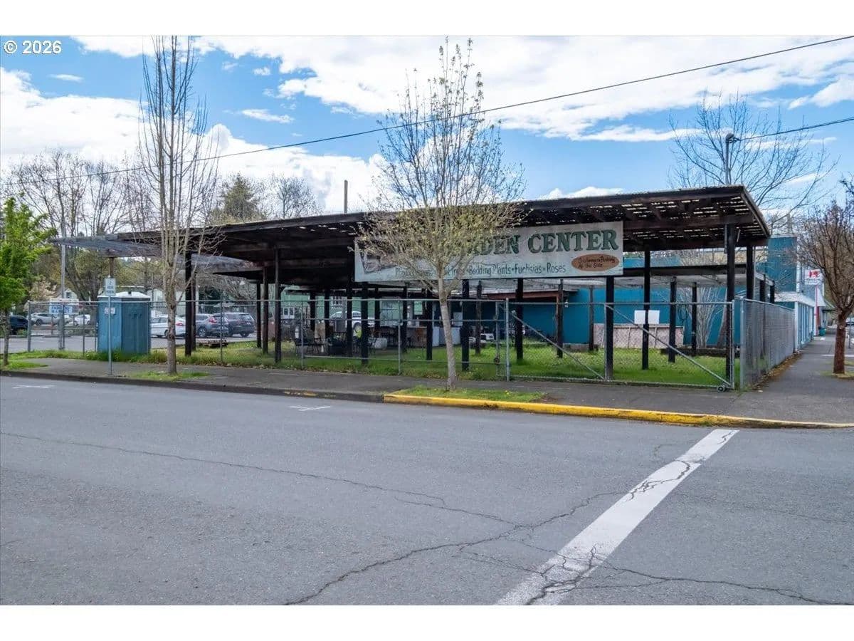 Property from 1211 LONG ST - KW - Sweet Home, Oregon, 97386