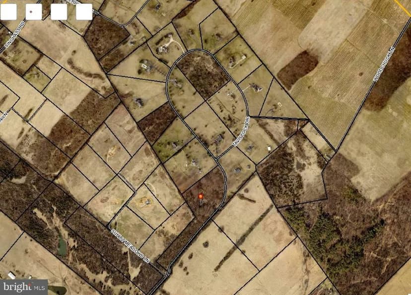 Land -Single Family Acreage in Winchester