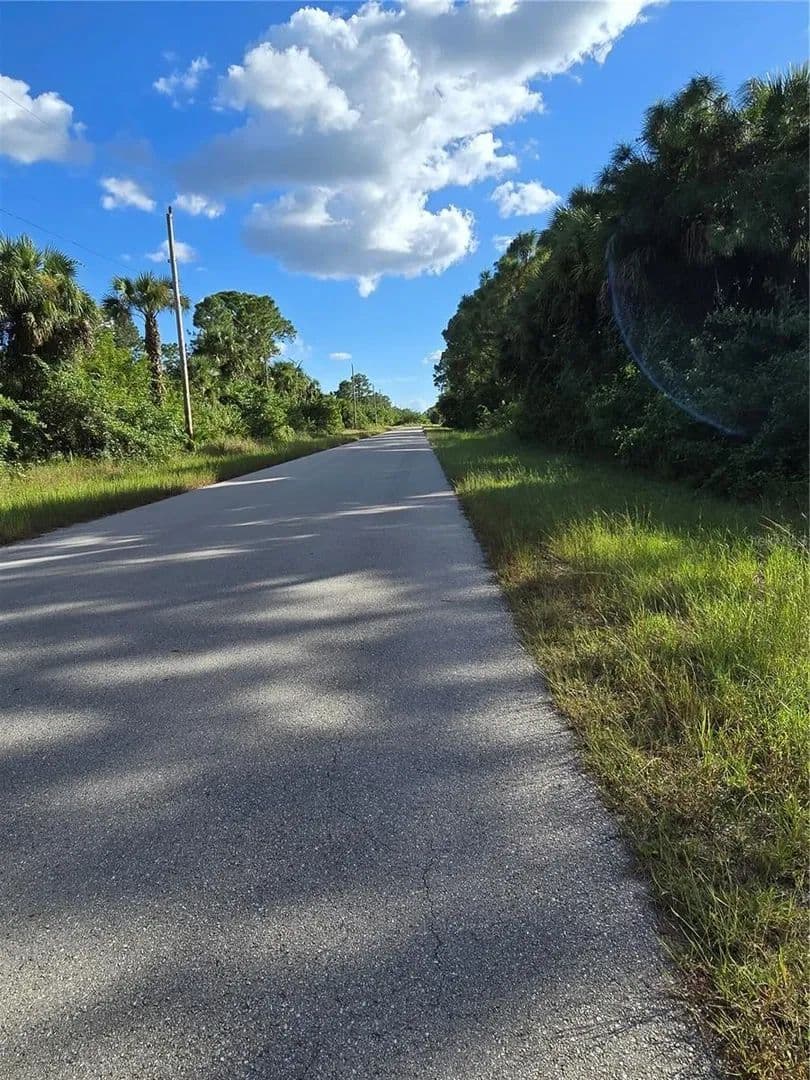 Lots & Land-Other in LEHIGH ACRES - Lehigh Acres, Florida, 33974