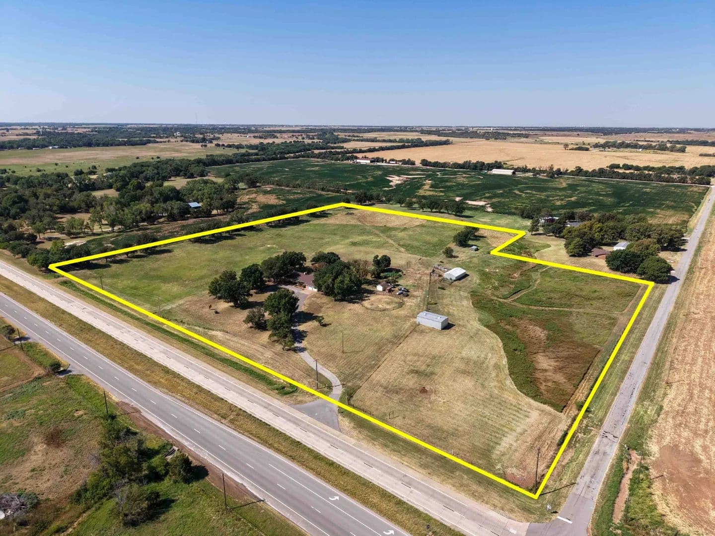 2,548± Sqft Home with 4 Bed, 2.5 Bath on 22± Acres.  - Enid, Oklahoma, 73701