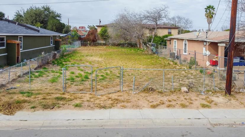 Vacant Land in Laredo
