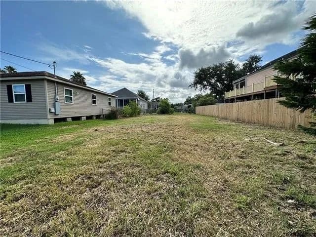Lots & Land-Other in New Orleans - New Orleans, Louisiana, 70122