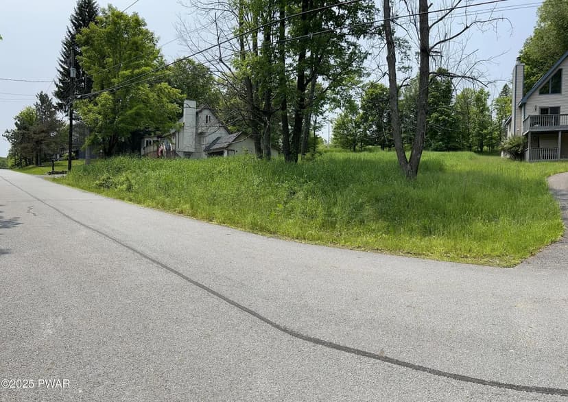 Lots & Land-Other in Lake Ariel