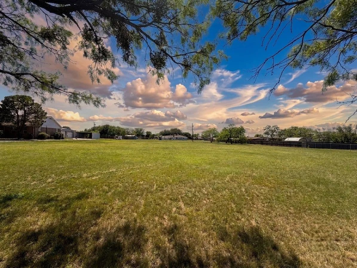1 Acre of Land for Sale in Abilene, Texas - Abilene, Texas, 79601