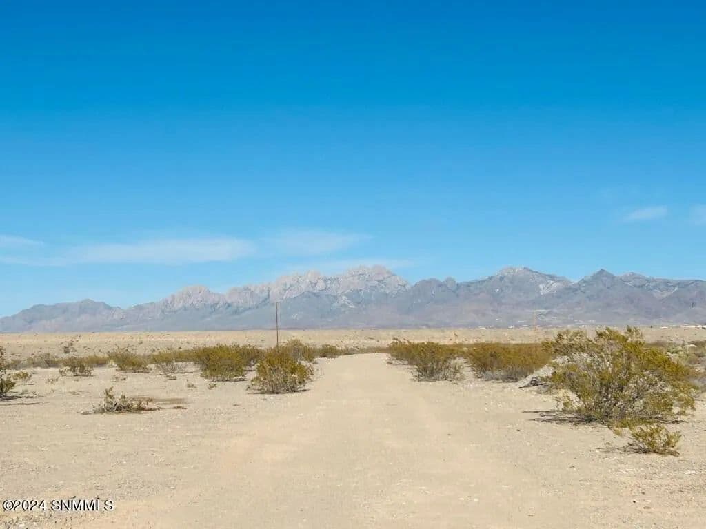 Lots & Land-Other in Las Cruces - Las Cruces, New Mexico, 88011