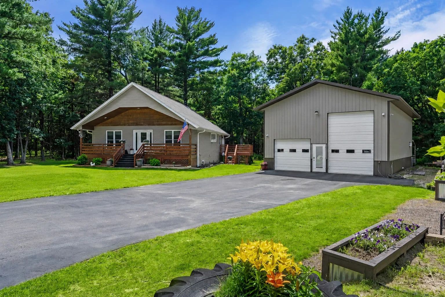 Luxury Country Estate on 10± Acres with Executive Shop & Private Woodland Setting - Sparta, Wisconsin, 54656