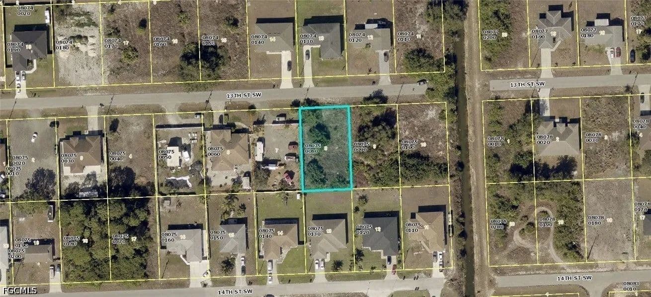 Lots & Land-Other in Lehigh Acres - Lehigh Acres, Florida, 33976