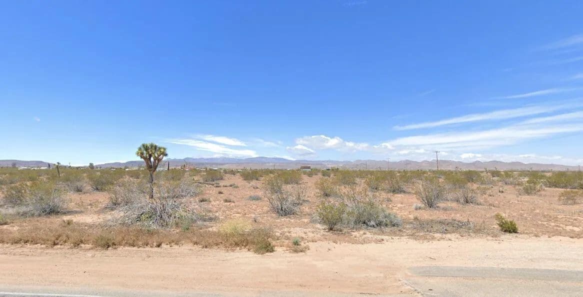 4.28 Acres of Land for Sale in Yucca Valley, CA - Yucca Valley, California, 92284
