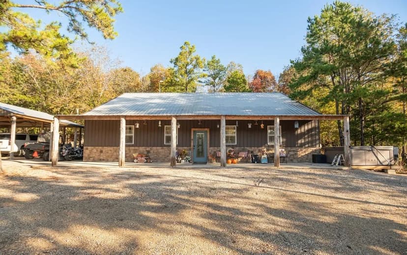 Rustic 4-Bed Home on 21+/- AC For Sale in Bollinger Co.
