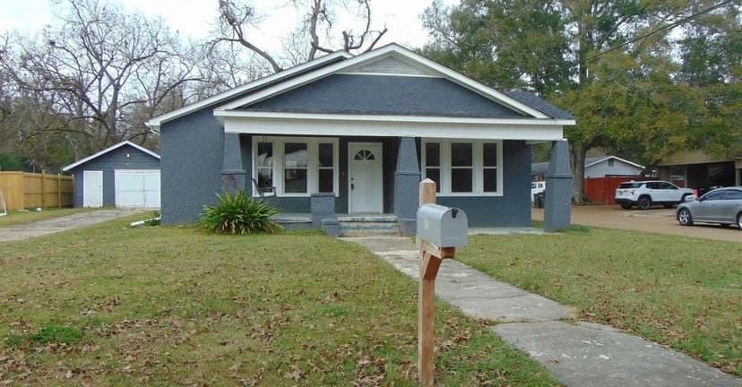 Beautifully Remodeled 3BR/2BA Home in Crystal Springs - Move-In Ready!