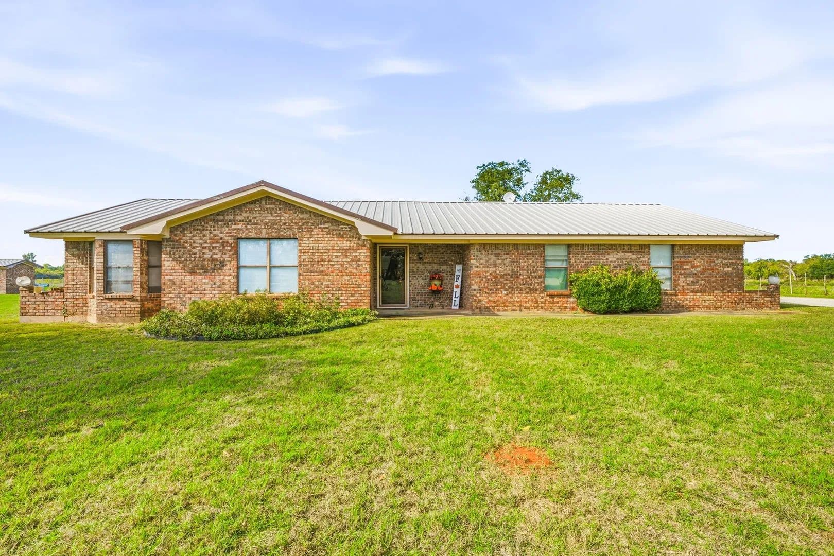 51.68 Acres of Land for Sale in Stephenville, TX - Stephenville, Texas, 76401