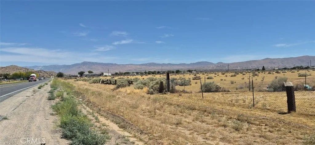 Lots & Land-Other in Apple Valley - Apple Valley, California, 92307