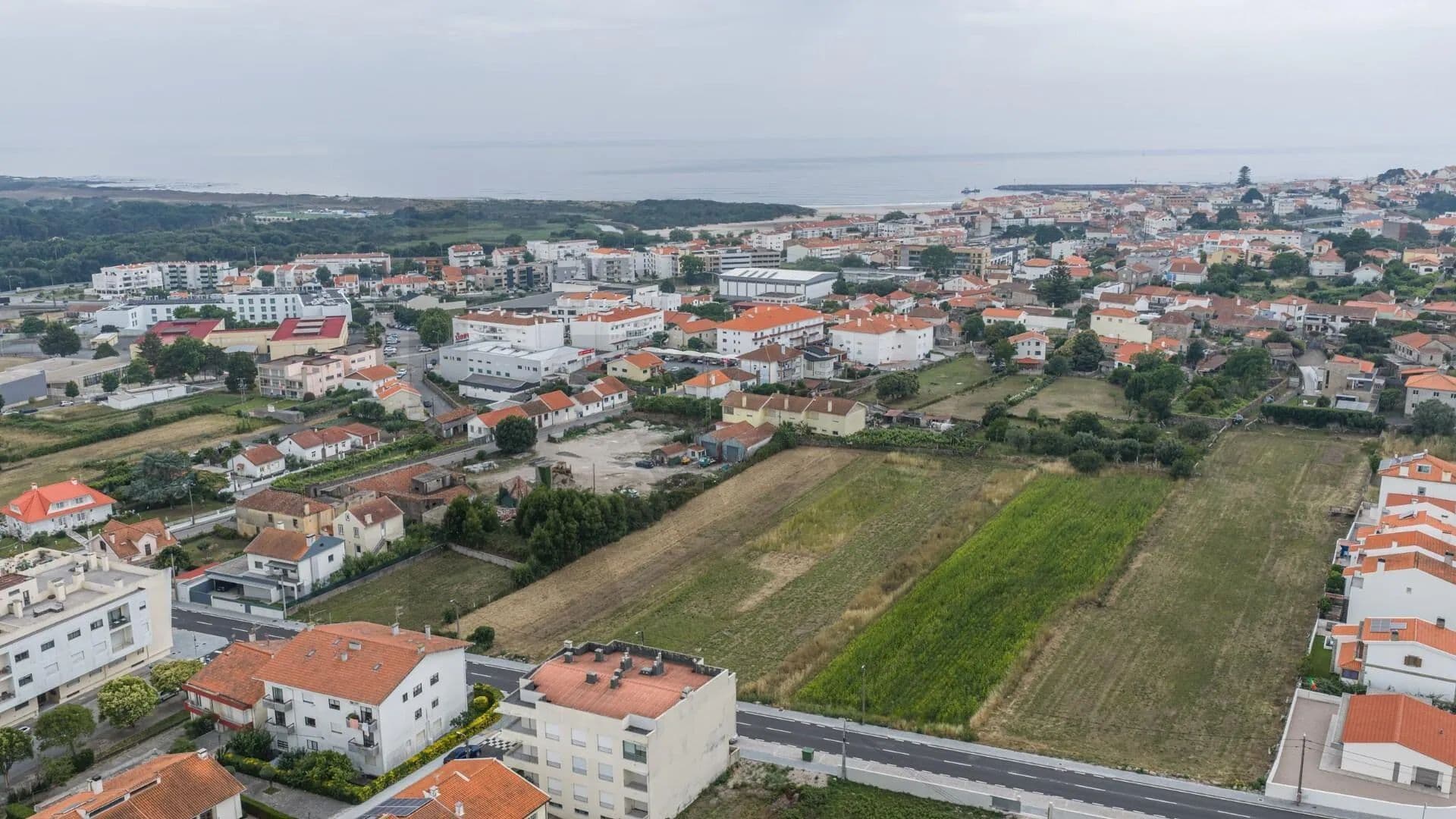 1340 Acres of Land for Sale in Vila Praia de Âncora, Caminha - land for sale