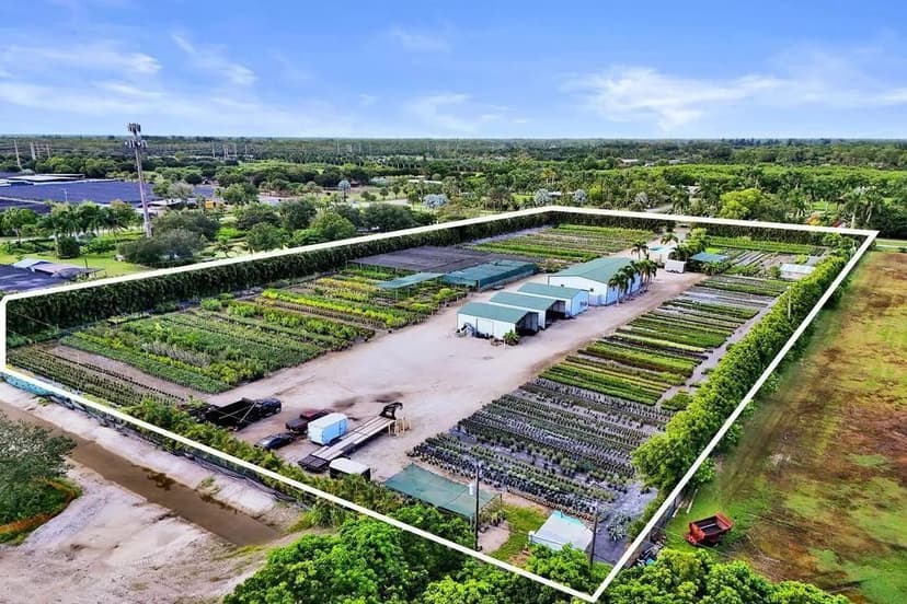Vacant Land in Lake Worth