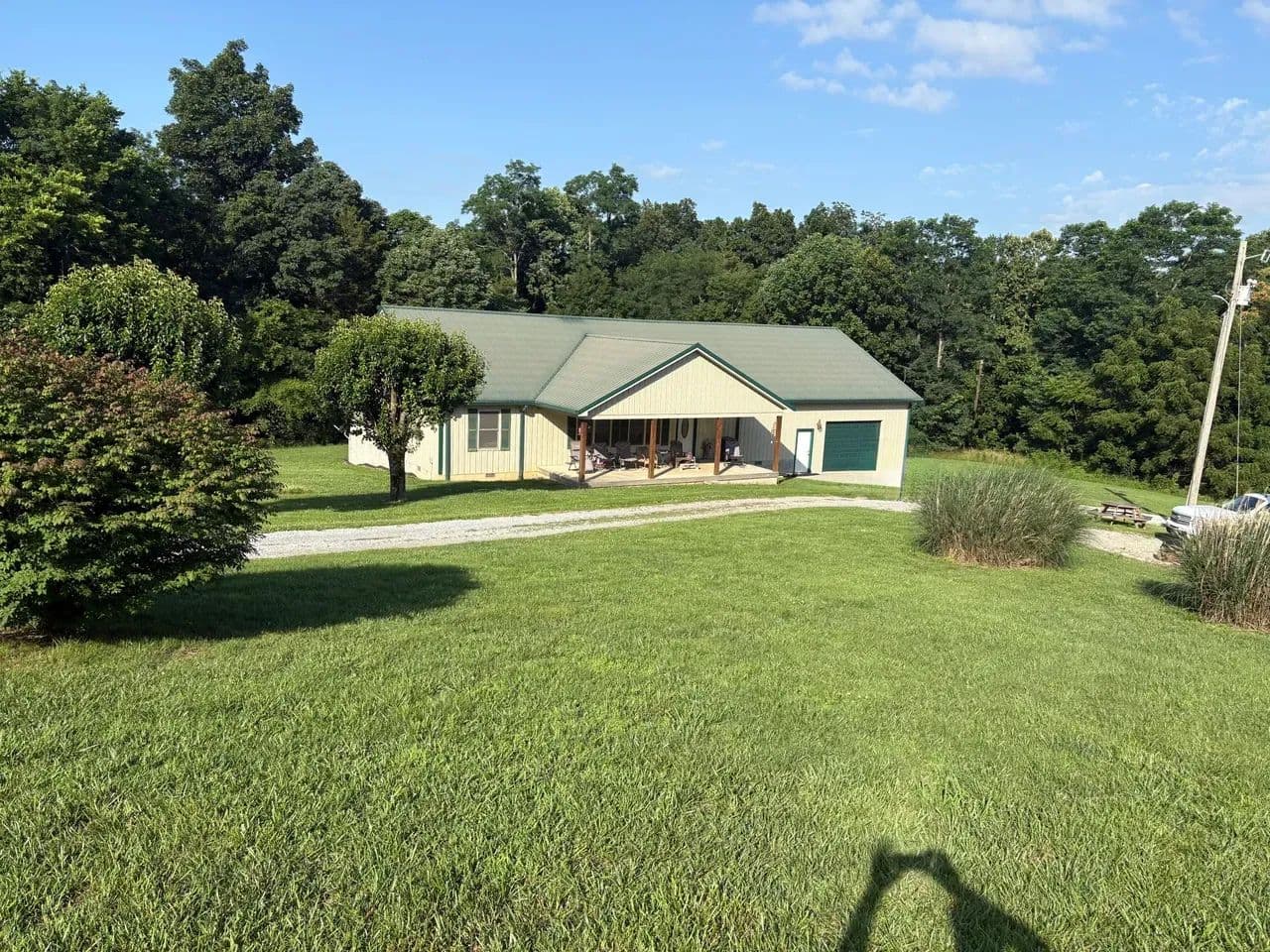 80 acre Hunting Paradise with Home - land for sale