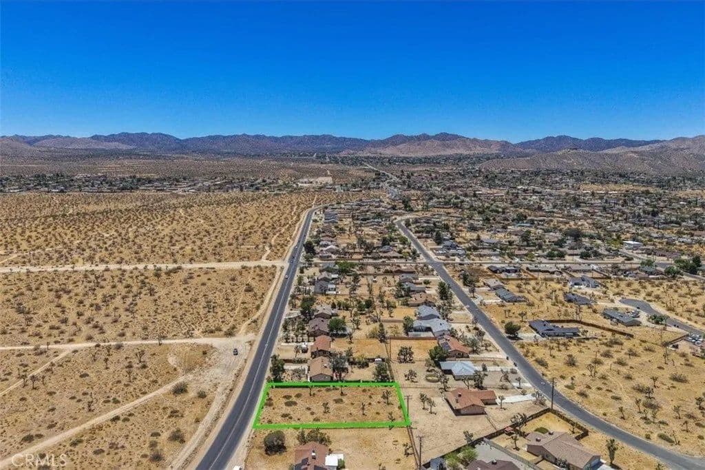 Lots & Land-Other in Yucca Valley - Yucca Valley, California, 92284