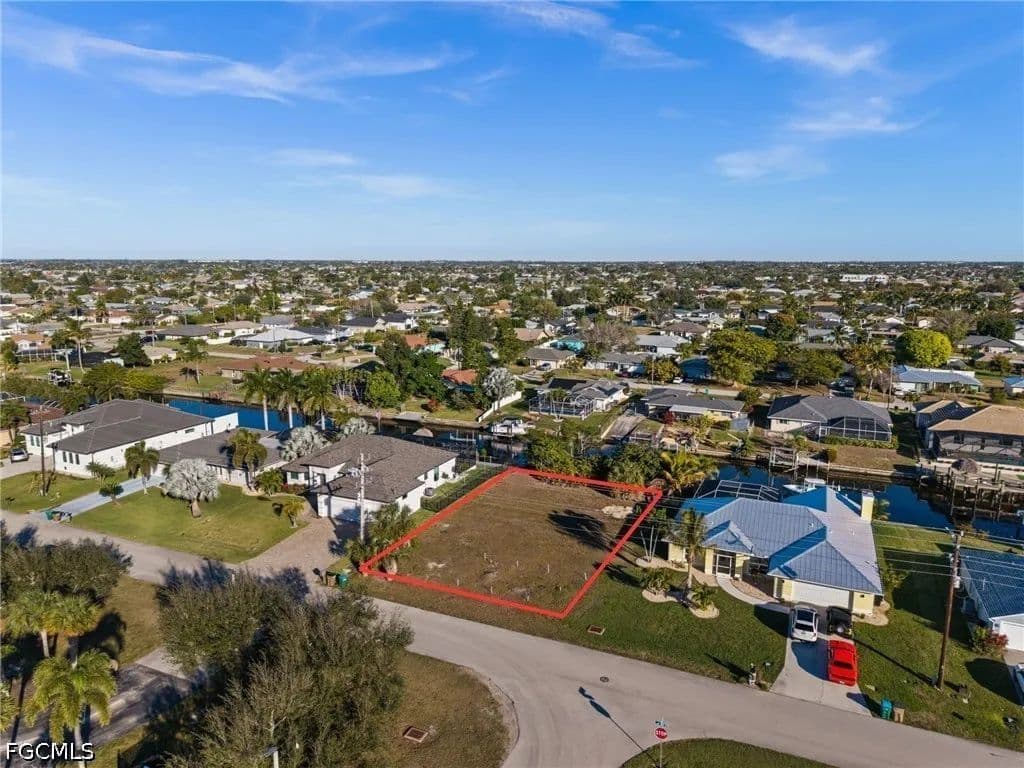 Vacant Land in Cape Coral - Cape Coral, Florida, 33914