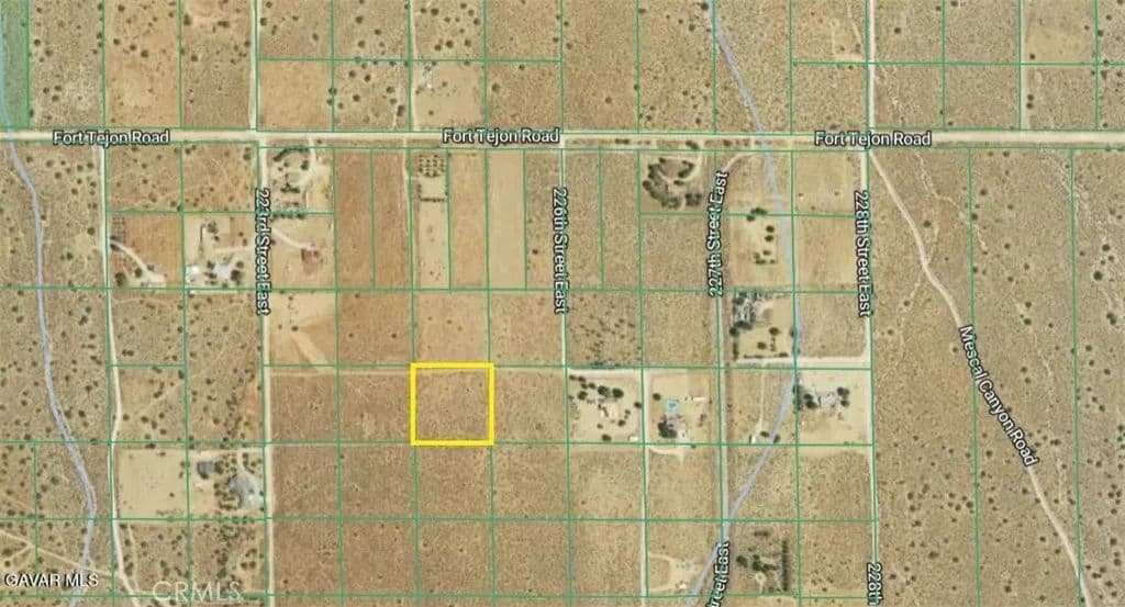 Vacant Land in Llano - Llano, California, 93544